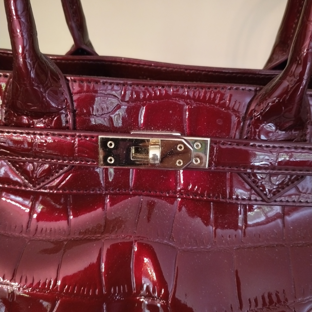 Crocodile Embossed Patent Leather Satchel By STAUER - Picture 2 of 6